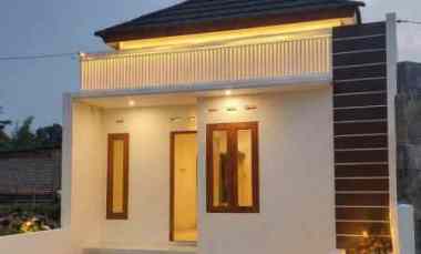 dijual rumah utara candi prambanan