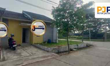 Dijual Rumah Posisi Hook di Victoria Village Cluster Sophora Bekasi