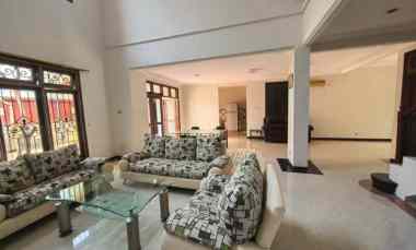 dijual rumah vila bukit mas monaco