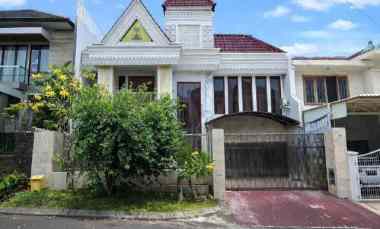 dijual rumah villa bukit indah pakuwon