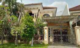 dijual rumah villa bukit mas