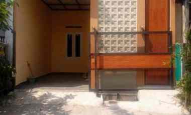 gambar dijual rumah villa gading harapan bekasi