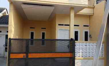 dijual rumah villa gading harapan bekasi