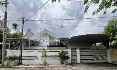 dijual rumah villa kalijudan