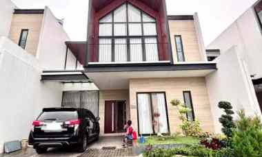 dijual rumah villa kota batu dekat bns