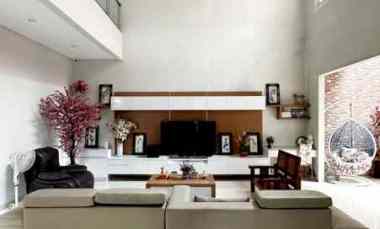 dijual rumah villa melati mas