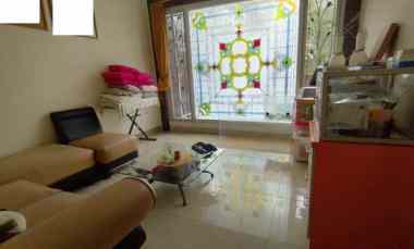 dijual rumah villa permata gading