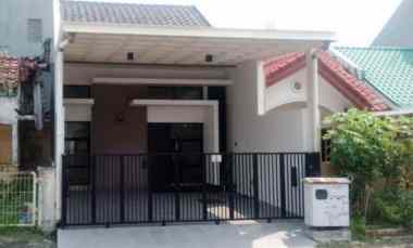 Rumah Villa Valensia Pakuwon Indah dekat Wiyung, Citraland Code DND