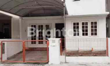 dijual rumah villa valensia