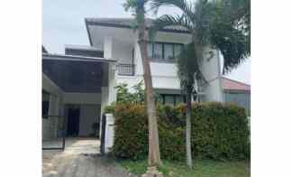 Rumah 2 Lantai Villa Westwood Pakuwon City Surabaya 4.9M Nego SHM