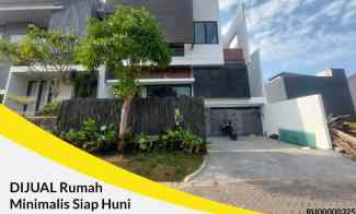 Rumah Baru Split Level 4 1 Kamar di Waterfront, Citraland, Surabaya