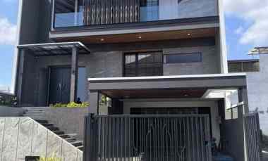 Rumah New Gress Modern Waterfront CBD Citraland, dekat UC, Surabaya