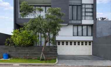 dijual rumah waterfront citraland
