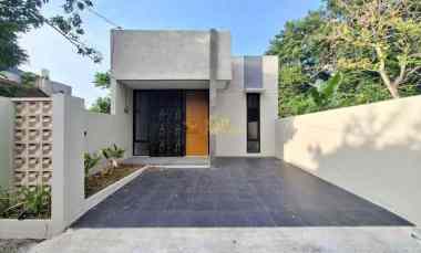 dijual rumah wedomartani