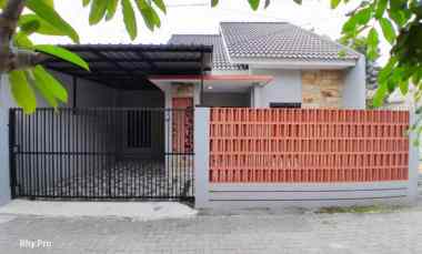 dijual rumah wedomartani ngemplak
