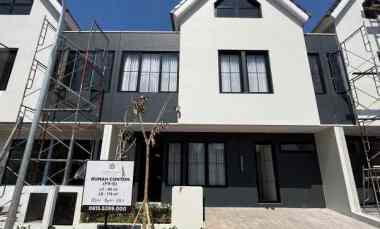 dijual rumah white house dian istana