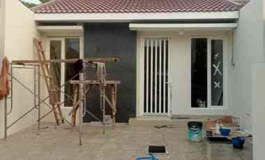 dijual rumah wiguna