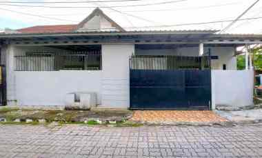 dijual rumah wiguna