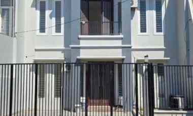 Wiguna Cluster Favorit One Gate System Boulevard dalam Cluster Row 15m