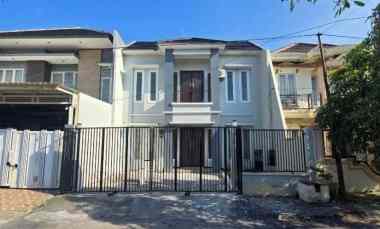 Rumah Minimalis Row Boulevard Wiguna Timur Regency - Nego Sampe Deal