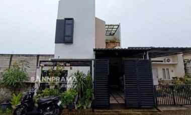 dijual rumah willa depok asri depok