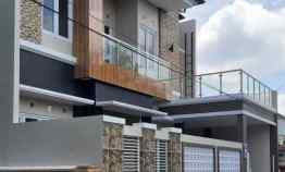 Rumah Baru Mewah 2 Lantai - Cantik Minimalis di Tengah Kota Jogja
