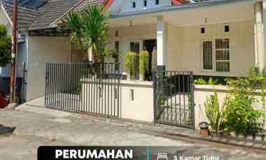 dijual rumah wirokerten