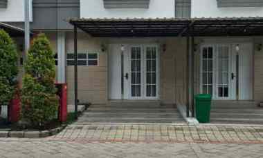 dijual rumah wisata bukit mas