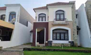 dijual rumah wisata bukit mas