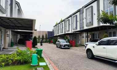 dijual rumah wisma bukit mas