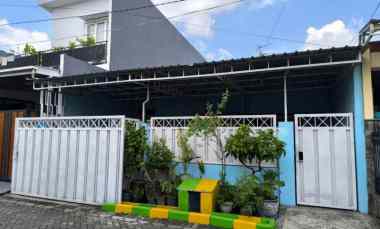 dijual rumah wisma lidah kulon