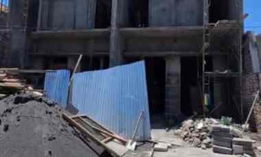 dijual rumah wisma mukti