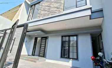 dijual rumah wisma mukti