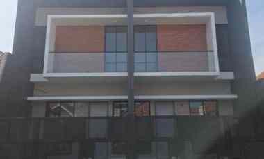 dijual rumah wisma mukti