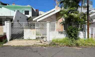 dijual rumah wisma permai