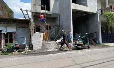 dijual rumah wisma tirta asri