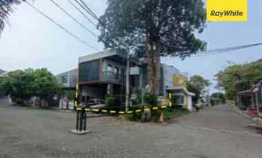 Dijual Rumah Strategis Wonorejo Rungkut Surabaya LT 128m2 SHM