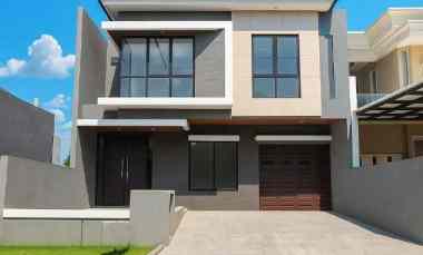 dijual rumah woodland