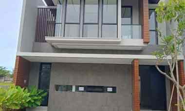 dijual rumah woodland citraland