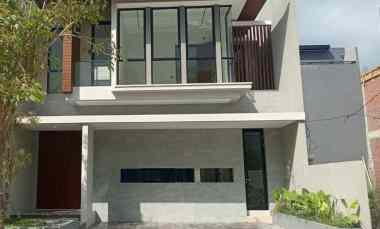 dijual rumah woodland citraland