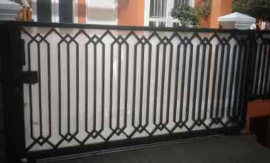 dijual sebuah rumah full furnished