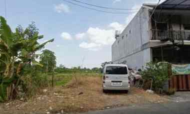 dijual tanah bakungan utara candi gebang