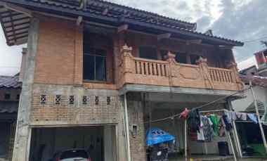 dijual tanah caturtunggal depok