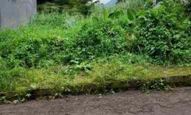 dijual tanah cigadung greenland