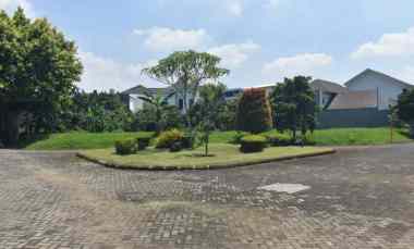 dijual tanah cluster kemang pratama regensi