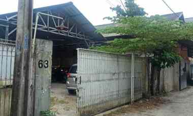 dijual tanah dan bangunan ex workshop