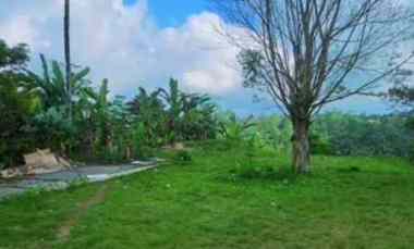 Dijual Tanah dengan Pemandangan Terbuka yang Indah
