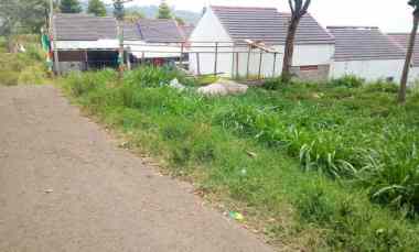 Tanah Dijual di Desa Pakuhaji, Kecamatan Ngamprah, Kabupaten Bandung Barat.