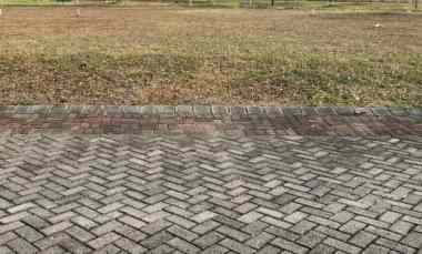 dijual tanah grand pakuwon