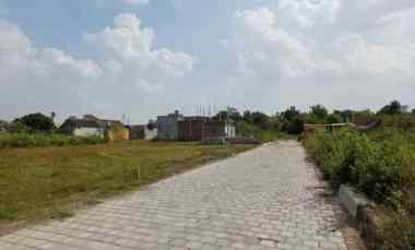dijual tanah jalan abiyoso